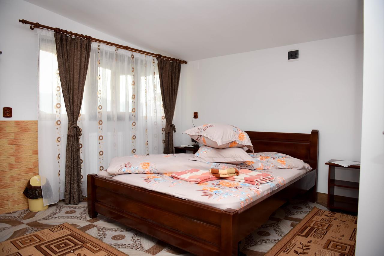 Casa Edy Hotel Colibiţa Buitenkant foto